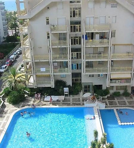 Novelty Arysal * Salou