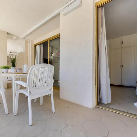 Novelty Arysal Apartment
